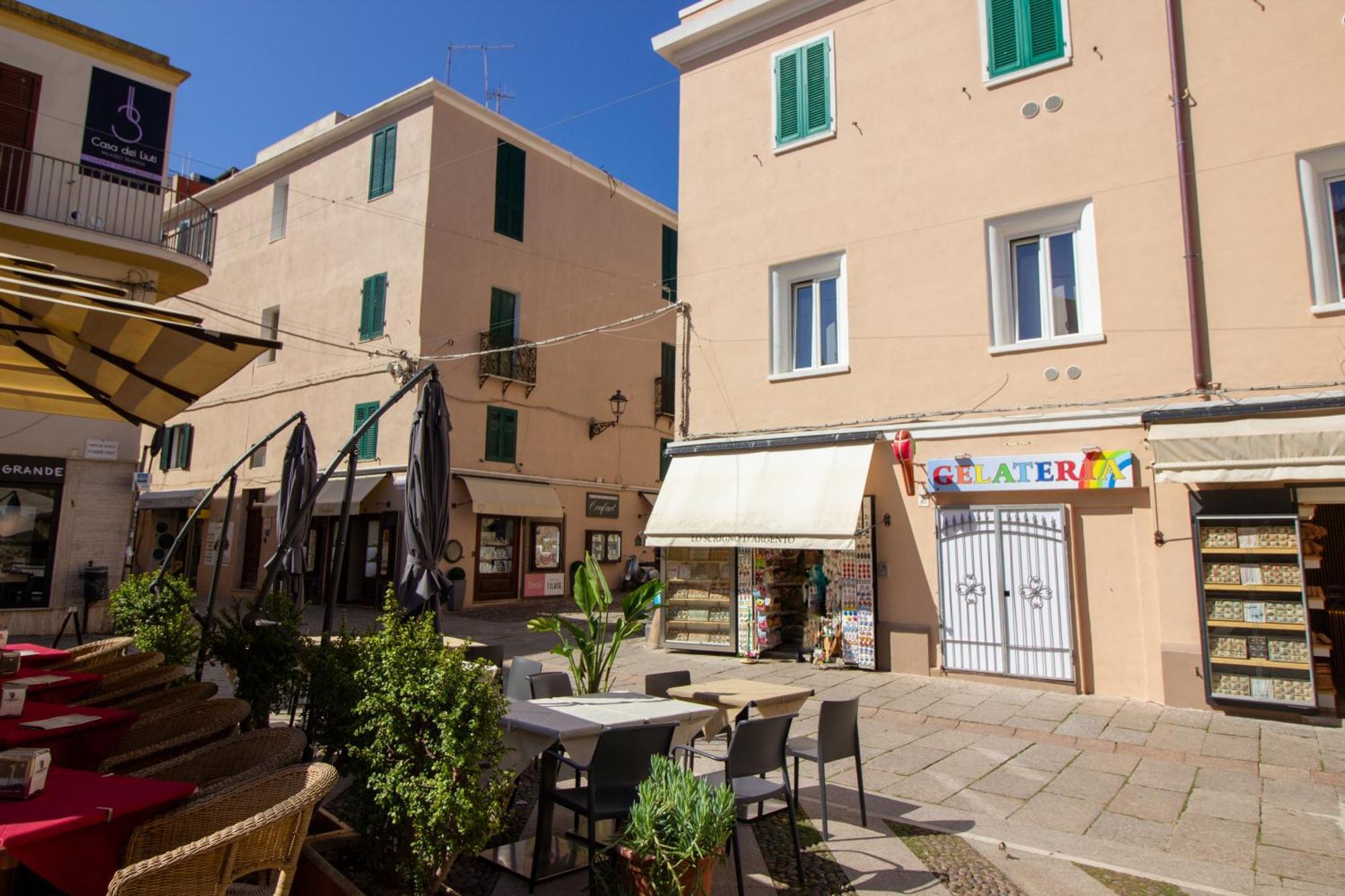 Appartamento In Centro Alghero Buitenkant foto